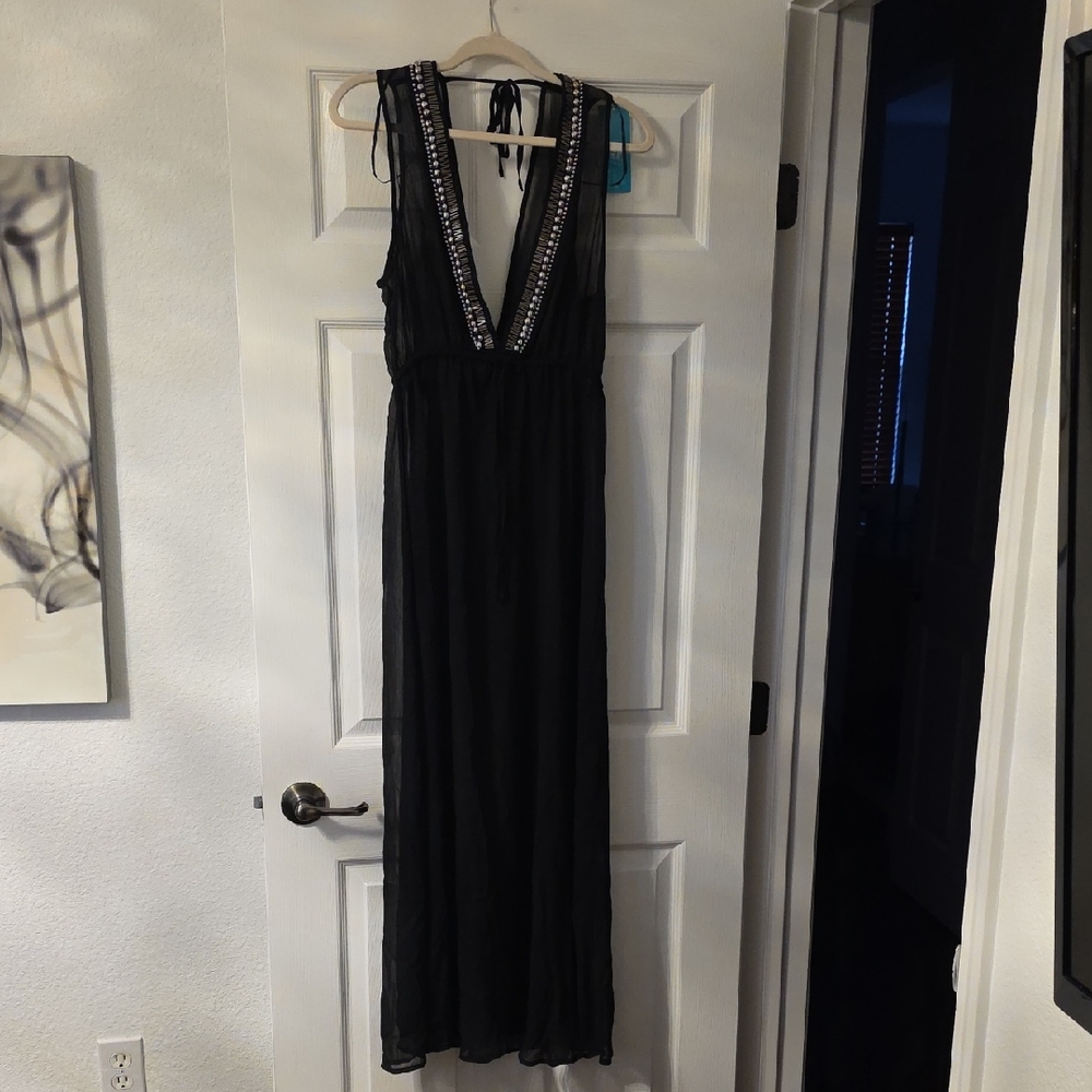 Elegant Black Maxi Dress